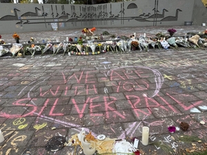 Democrats and Republicans share grief over Bend shooting, split on policy response