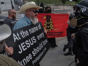 Attorneys for pardoned abortion clinic protestor announce 7-figure settlement with DOJ