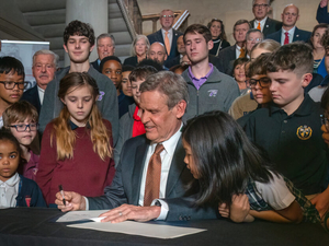 Tennessee increases private-school voucher vendor contract by $356M