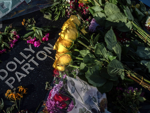 Tennessee’s Angry Grandmother pays tribute to Dolly Parton