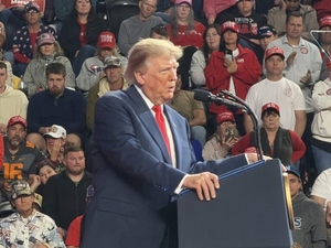 Trump touts Memphis law enforcement surge in Tennessee rally meant to shore up midterm support