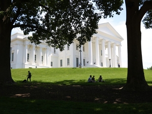 Virginia House, Senate to meet Monday as budget deadline inches closer