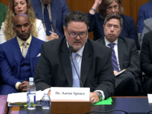 Va. superintendent reaffirms to Congress Loudoun’s commitment to student needs, parental cooperation
