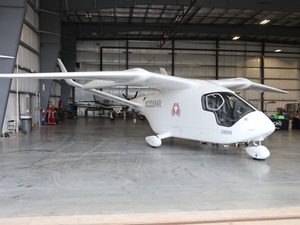 Feds launch groundbreaking electric plane pilot program in Virginia