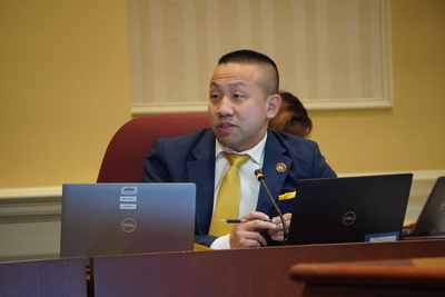 House gives final OK to bill codifying guarantee to emergency abortions