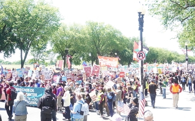 A year later, Abrego Garcia’s wife says ‘thanks,’ urges rallygoers to keep fighting