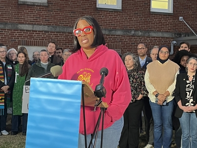Durham NC daycare director Elisha Muhammad at an anti-ICE and Border Patrol news conference on Nov. 18, 2025. (Photo: Lynn Bonner/NC Newsline)
