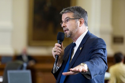 State Sen. Charles Perry, R-Lubbock, on the Senate floor on May 15, 2019.