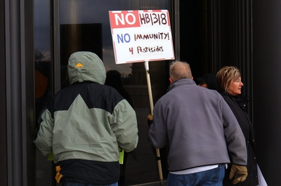 North Dakota’s pesticide protection law a first for the US
