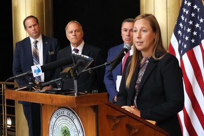 Gov. Armstrong announces special session, emergency actions to ban kratom in North Dakota