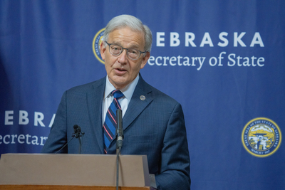 State auditor questions role of Nebraska Secretary of State Foundation in trade missions