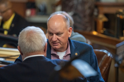 Bill advances to protect Nebraska health care providers who recommend medical cannabis