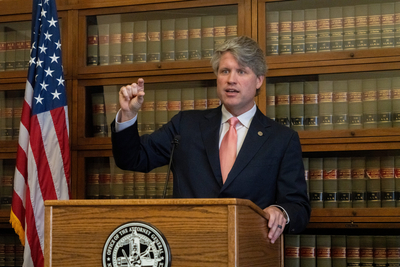 Omaha employers can continue paying $13.50 ‘youth minimum wage,’ judge rules