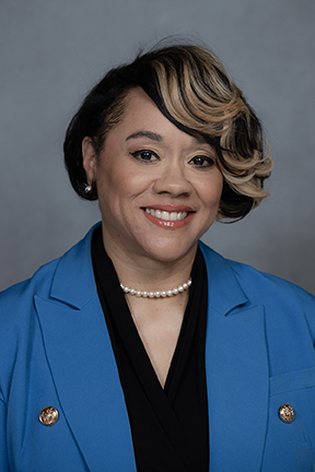 Cassandra Mayes