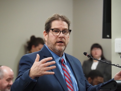 Indiana officials aim to inspire nuclear development — starting with local-level support