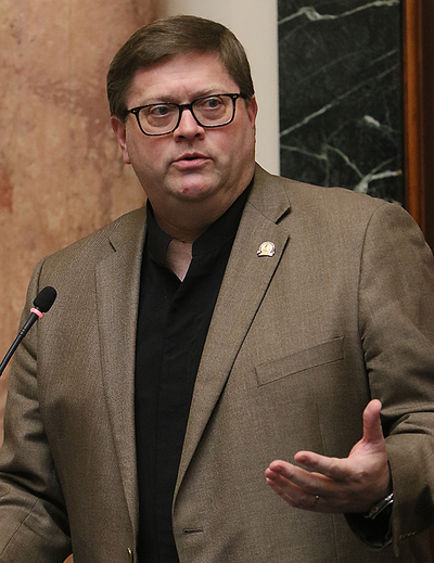 GOP bill would give Kentucky school boards no choice in approving religious instruction