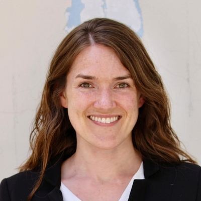 A profile photo of Rebecca Shelton.