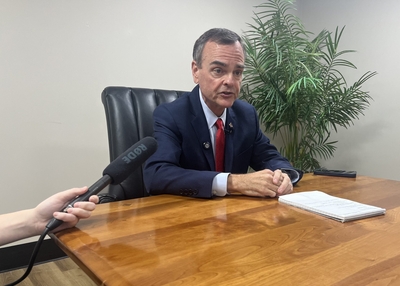 Alvarado, Dembo spar over Iran war, data centers and Epstein in central Kentucky debate