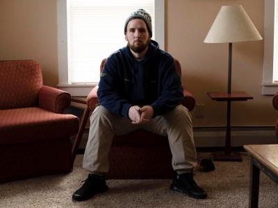 Addiction recovery centers ask for more state dollars as they face difficulty hiring, keeping workers