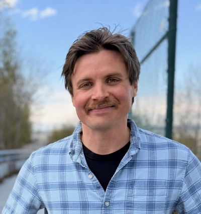 Independents, Democrats out-fundraise Republican incumbents in most Alaska House races