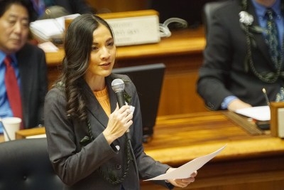 Rep Val Okimoto speaks in opposition to the Pot bill during the floor session.