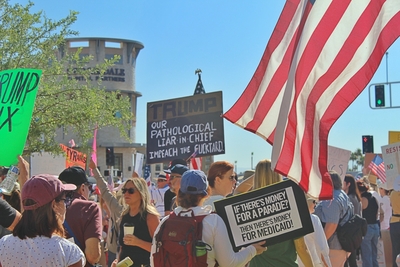 Anti-Trump ‘No Kings’ rallies draw massive crowds, despite Arizona’s sweltering summer heat