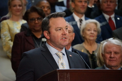 Big money and endorsements flow as Georgia primary approaches