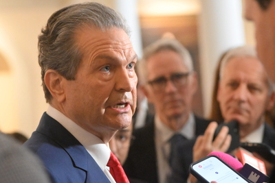 Big money and endorsements flow as Georgia primary approaches