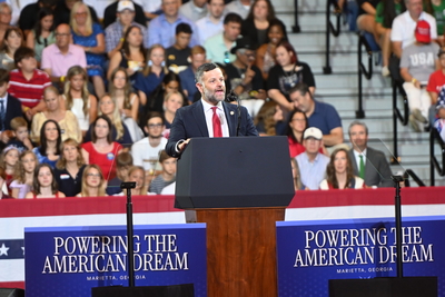 Trump makes it official and endorses Jackson in race for Georgia governor