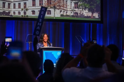 More than 1,000 Georgia Democrats meet to strategize for November election