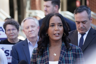 Debate over data center growth in Georgia heats up race for governor