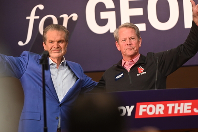 Some Georgia Republicans try to distance themselves from national politics as Election Day nears