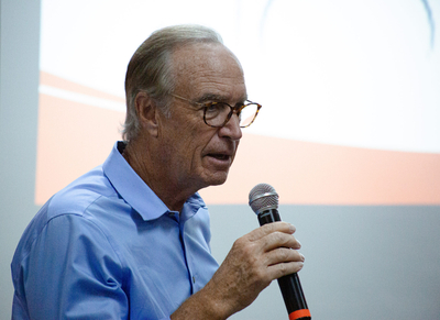 Dirk Kempthorne