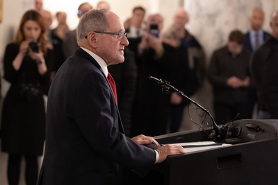 U.S. Sen. Jim Risch, R-Idaho, gives a speech