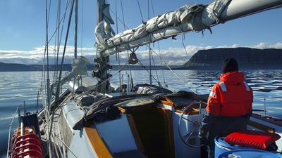 Inspired: How an Iowa sailor and photographer’s mission to both poles launched a life goal of fighting climate change