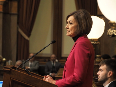 Former IUC members and business groups say governor’s energy bill would cost ratepayers
