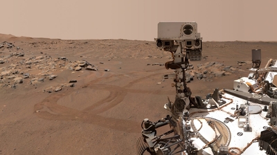 University of Iowa researcher helps identify potential gems on Mars