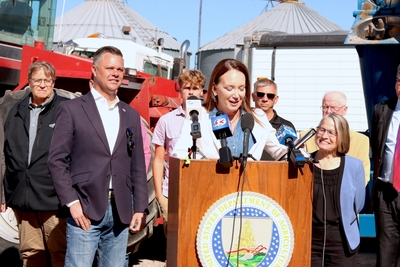 USDA secretary urges states to allow on-road dyed diesel