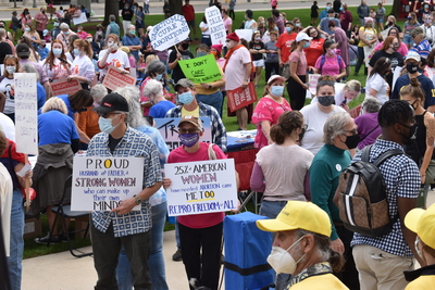Whitmer files suit to enshrine abortion rights, asks Mich. Supreme Court to take the case