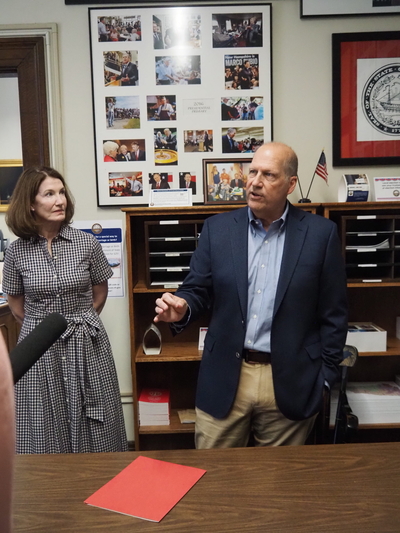 Sununu vs. Pappas: Where the candidates stand in the fundraising&nbsp;battle