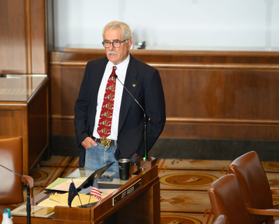 Oil lobby tanking climate Superfund bills in Oregon, 11 states despite public support, study finds