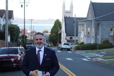 Gas tax, party switch are undercurrents in North Coast Oregon House race