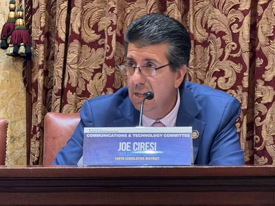 Life beyond earth hearing in Pa. legislature less ‘little green men,’ a bit more space exploration