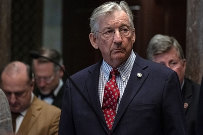Sen. Frank Nicely, R-Strawberry Plains, blamed Congress for setting stringent campaign finance rules as he spoke in support of Kelsey. (Photo: John Partipilo)
