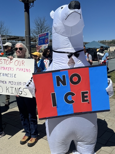 Anti-Trump ‘No Kings’ rallies draw thousands across Tennessee