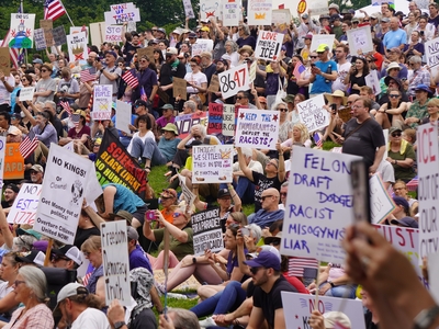 No Kings rallies draw thousands of Marylanders to protest Trump administration