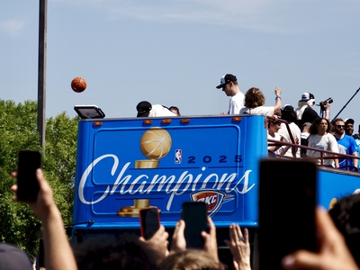 Nearly 500,000 line parade route to celebrate Oklahoma City Thunder’s championship victory