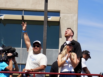 Nearly 500,000 line parade route to celebrate Oklahoma City Thunder’s championship victory