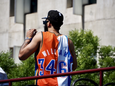 Nearly 500,000 line parade route to celebrate Oklahoma City Thunder’s championship victory