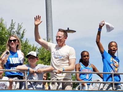 Nearly 500,000 line parade route to celebrate Oklahoma City Thunder’s championship victory